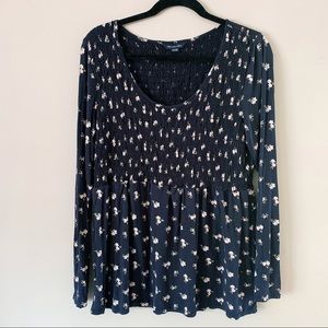 American Eagle XL Floral Navy Blue Shirt